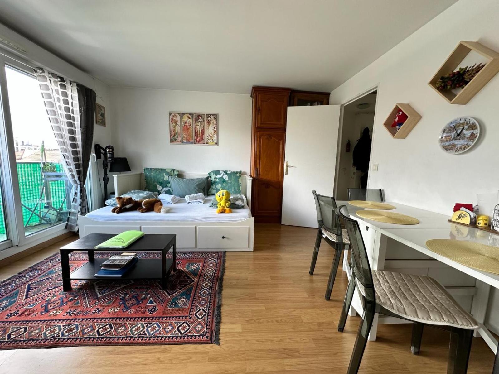 Chez Daniel, Un 2 Pieces Proche De Paris Stade De France Обервилье Экстерьер фото